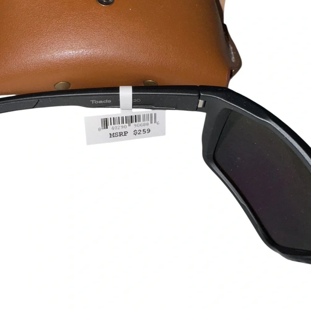 Brand New Blue and Black Bajio Toads Sunglasses